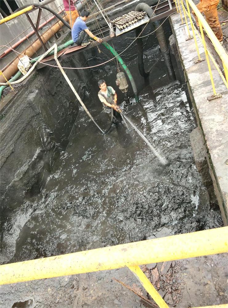 汪场镇沉淀池清掏-污水池清理