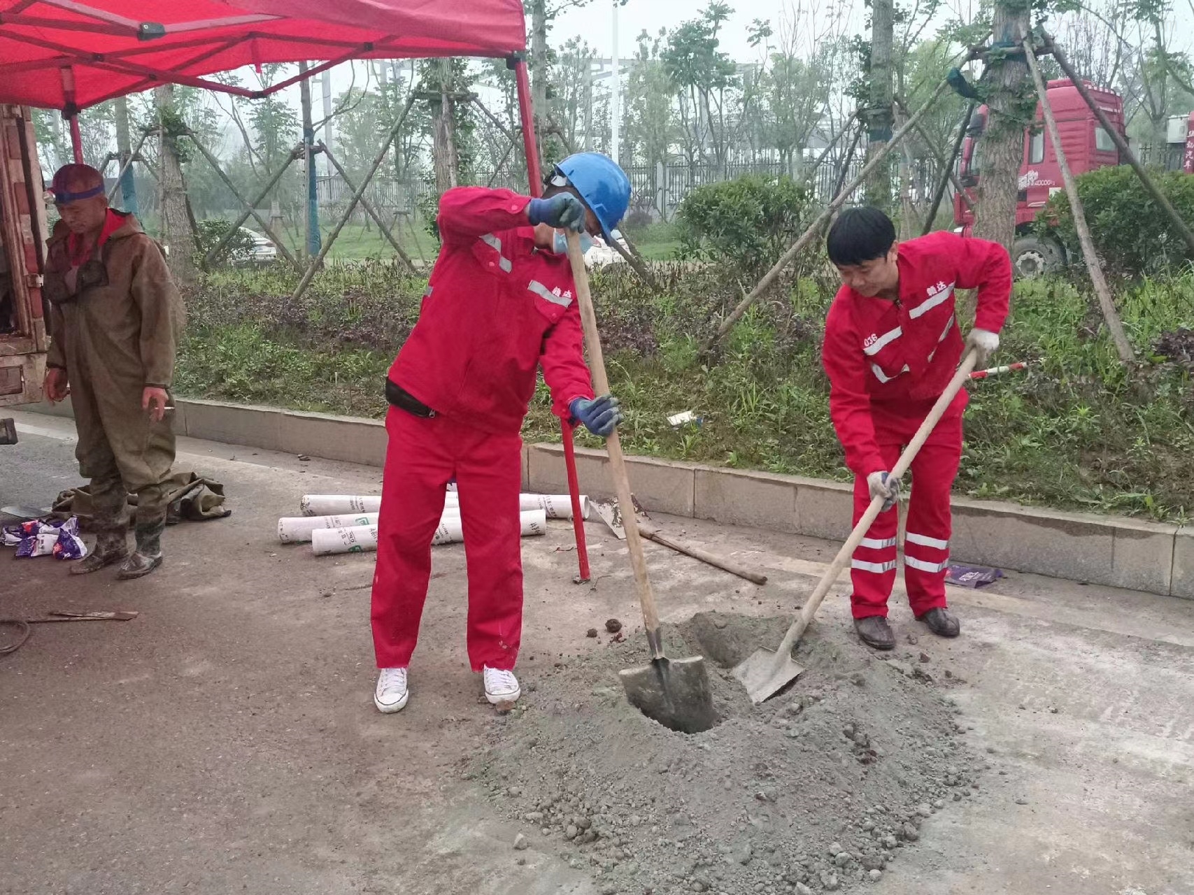 汪场镇管道疏通哪家好】及时进行市政管道清淤