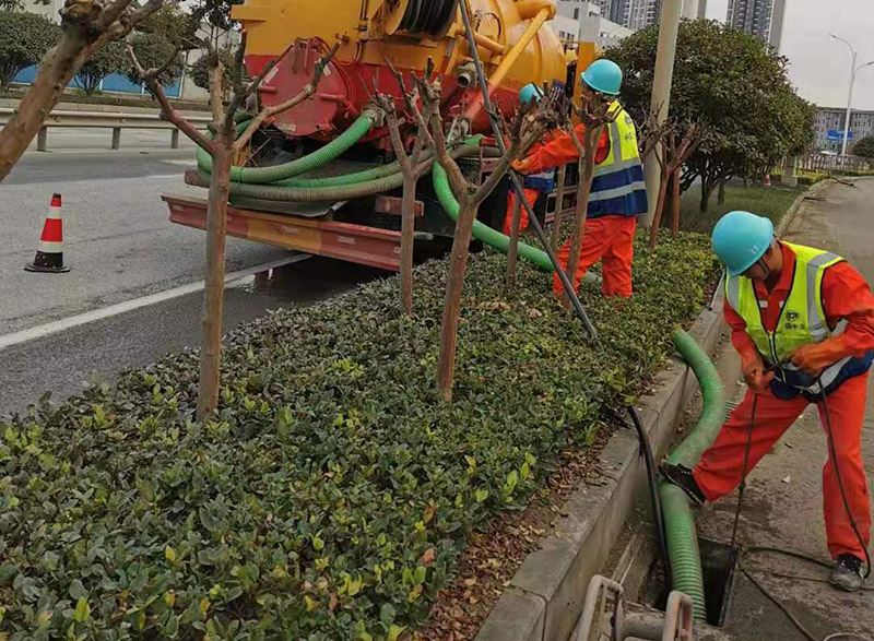 汪场镇市政管道清淤